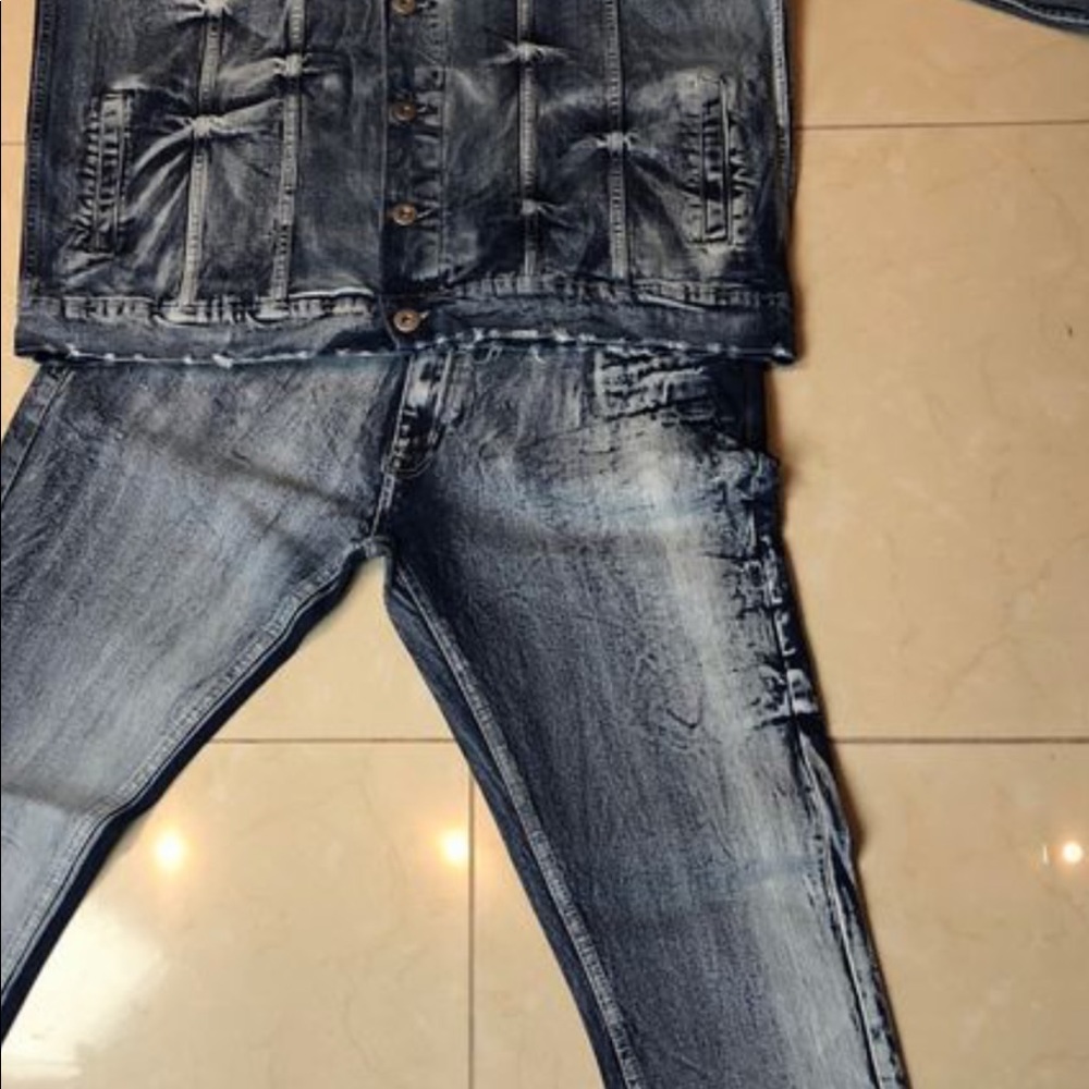 Blue denim jean set ( sizes 36-42)